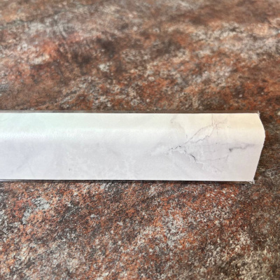 Плинтус TwinC 8251