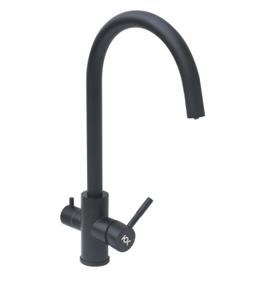 um2194-black_1-scaled-e1686134449701