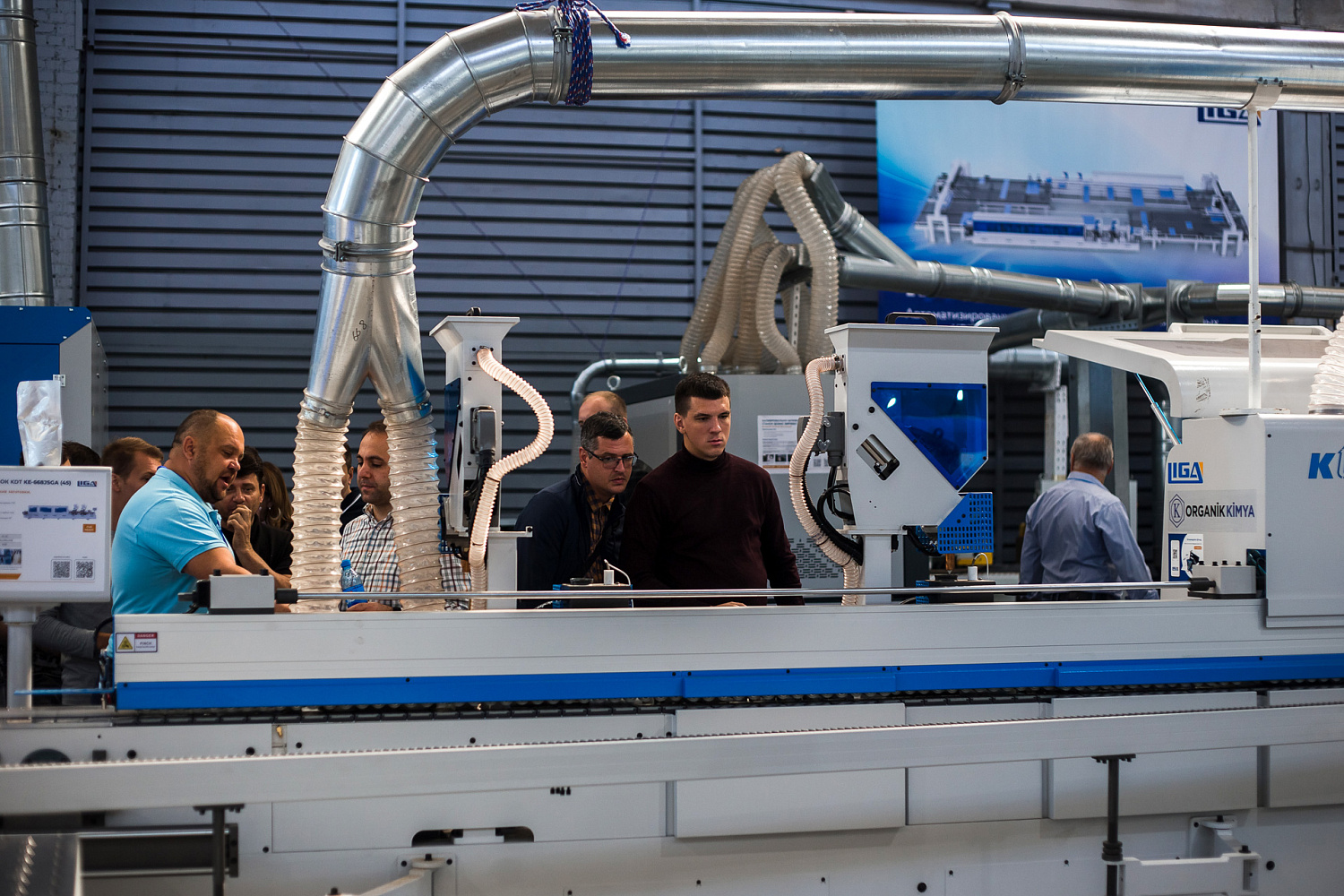 ИТОГИ масштабной отраслевой выставки в Брянске «ТЕСТ-ДРАЙВ. МЕБЕЛЬНОЕ ПРОИЗВОДСТВО И ДЕРЕВООБРАБОТКА».