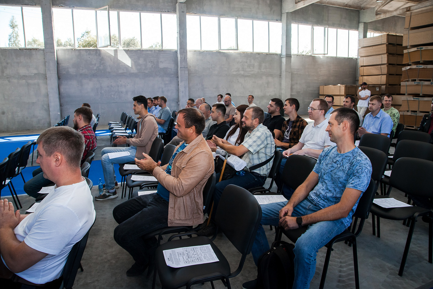 ИТОГИ масштабной отраслевой выставки в Брянске «ТЕСТ-ДРАЙВ. МЕБЕЛЬНОЕ ПРОИЗВОДСТВО И ДЕРЕВООБРАБОТКА».